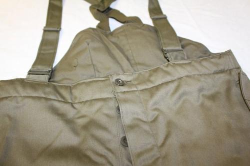 Armee Thermohose Kälteschutzhose Überhose ÖBH Winterhose warm gefüttert Neuwertig