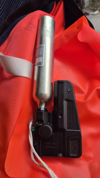 Secumar Schwimmweste Rettungsweste Golf 275 THW Weste Lifejacket gebr